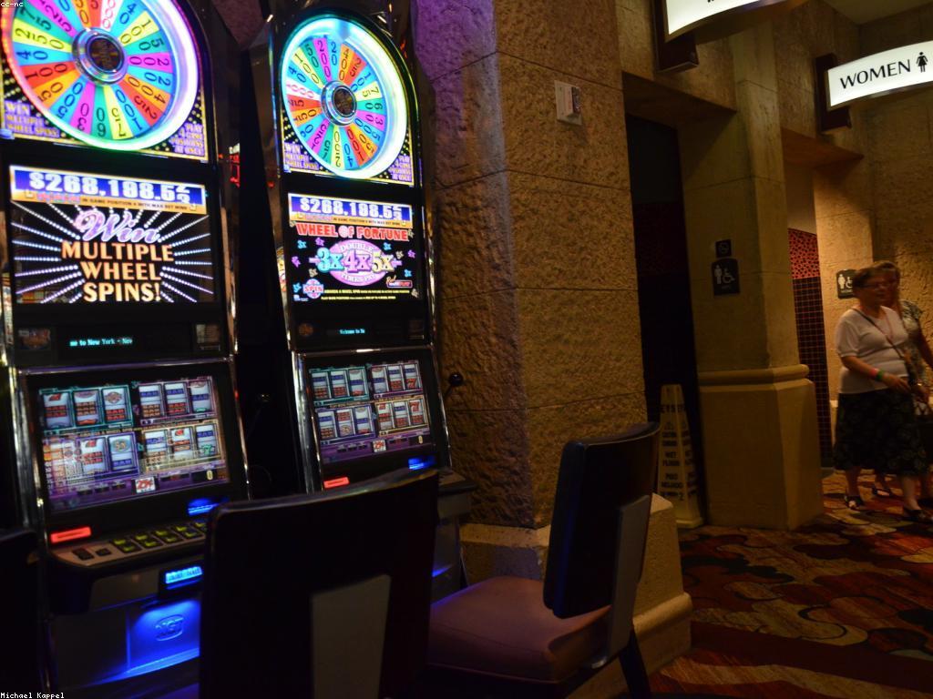 ការវាយតម្លៃការប្រាក់ក្នុងសlots casino